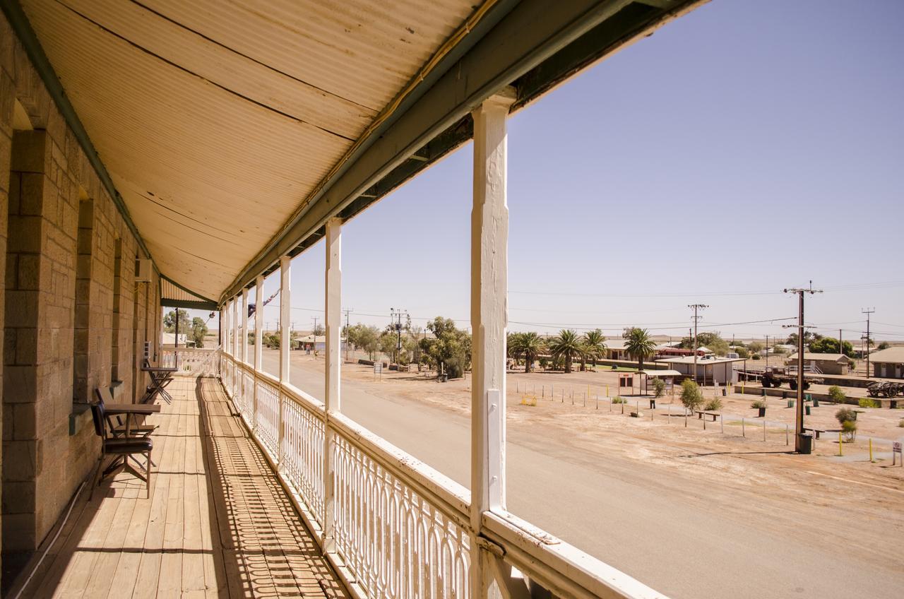 Marree Hotel Экстерьер фото